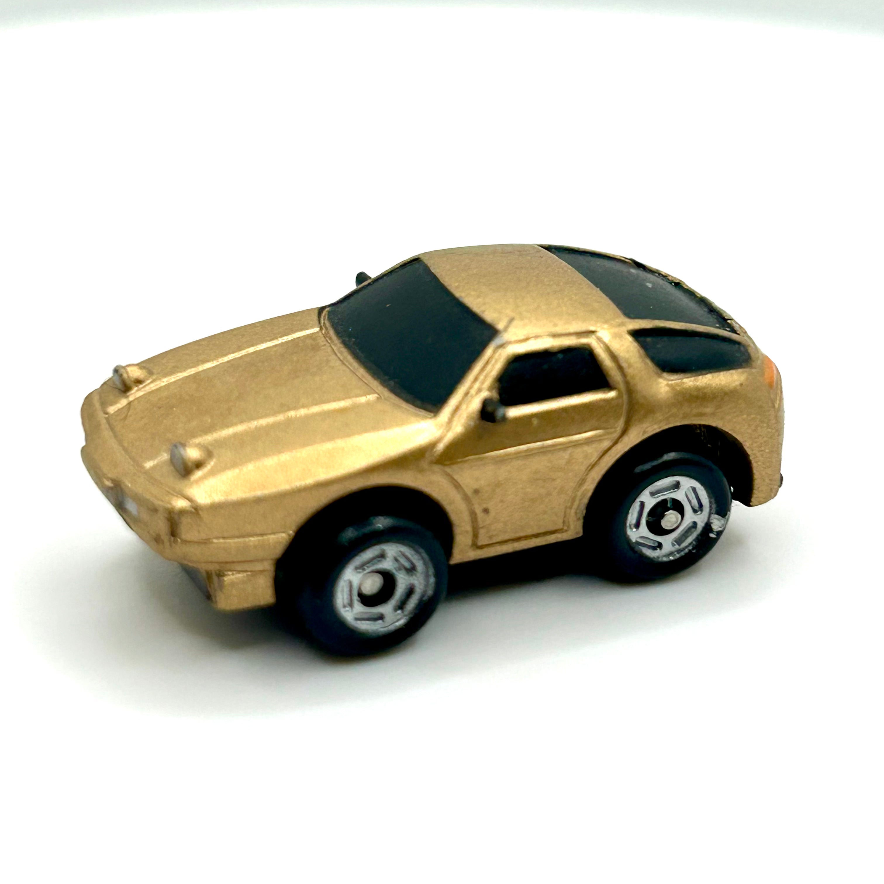 ミニカー Micro Machines #19 CHEVY #64 M2 Machines 1:64 1978 Chevrolet Silverado 30 Truck Limited